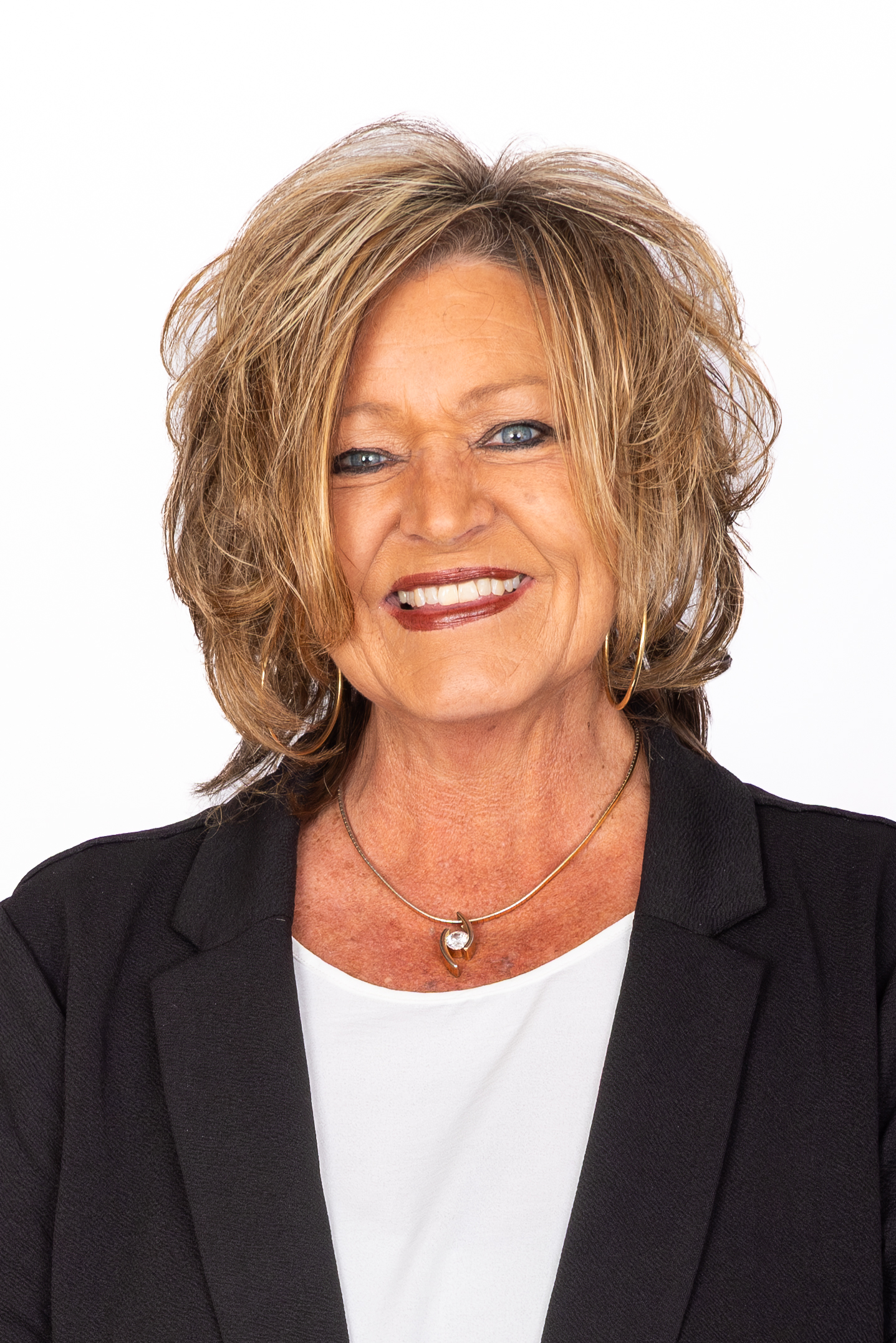 Wendy Steven Headshot